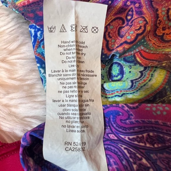 La Blanca Bikini Crop Top - Picture 7 of 9